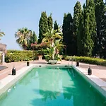 Гостевой дом Casa De Bates 4*