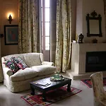 Гостевой дом Casa De Bates 4*