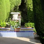 Casa De Bates Гостевой дом Мотриль