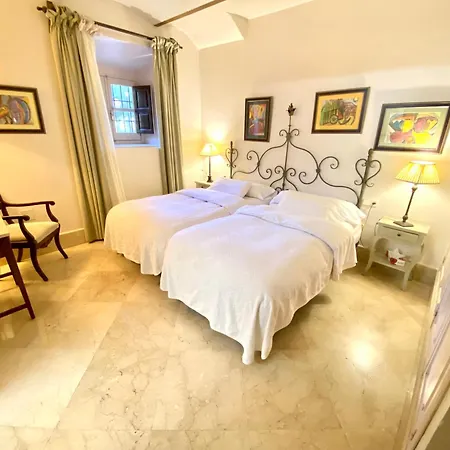 Casa De Bates 4* Motril