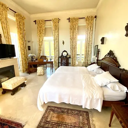 Guest house Casa De Bates