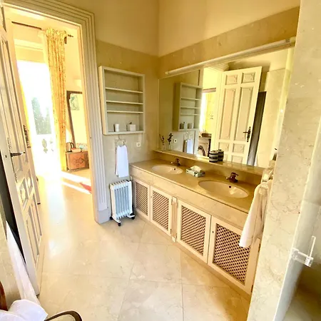 Casa De Bates Gasthof 4*
