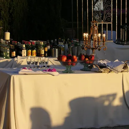 Casa De Bates Guest house 3*