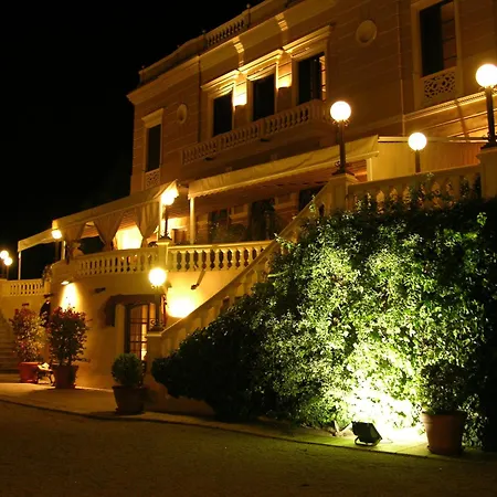 Guest house Casa De Bates 3*