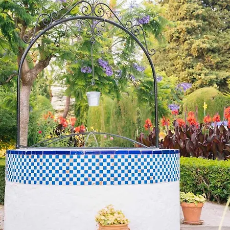 Casa De Bates Guest house 3*